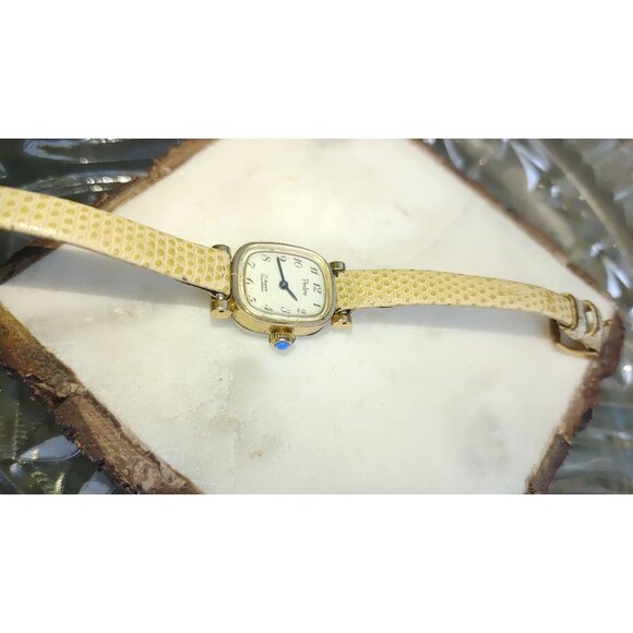 Pedre Wristwatch Leather Strap Gold-Tone Details Manual Wind Timepiece - Picture 7 of 11